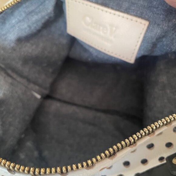 BNWT Clare V. Flat Clutch w/strap - White Punch Hole Per - Picture 3 of 3
